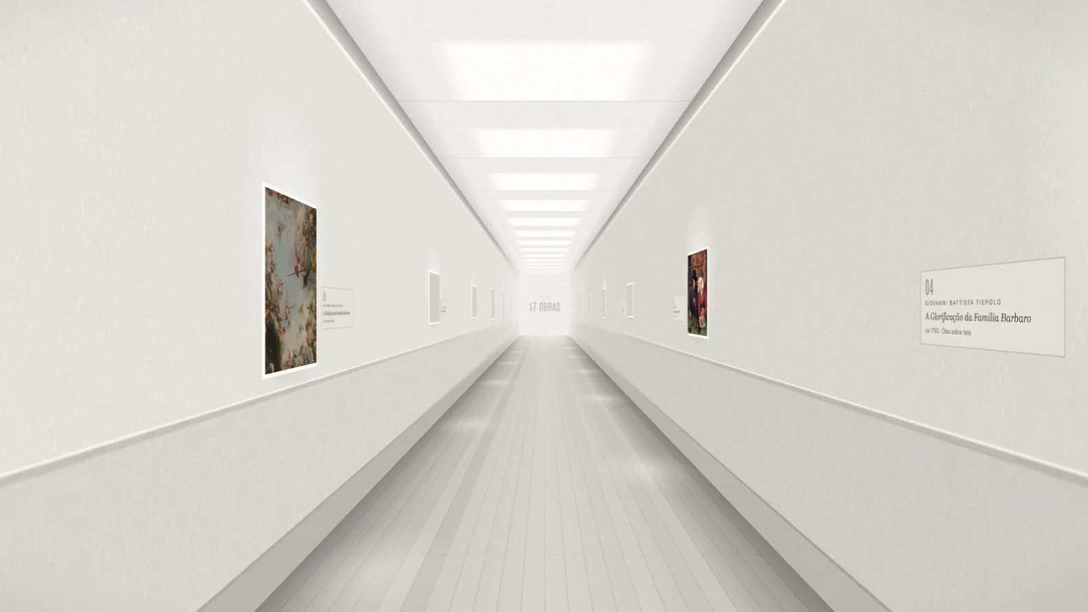 Corredor de museu de paredes claras, com obras penduradas dos dois lados, uma etiqueta ao lado de cada uma e a luz do teto em calha